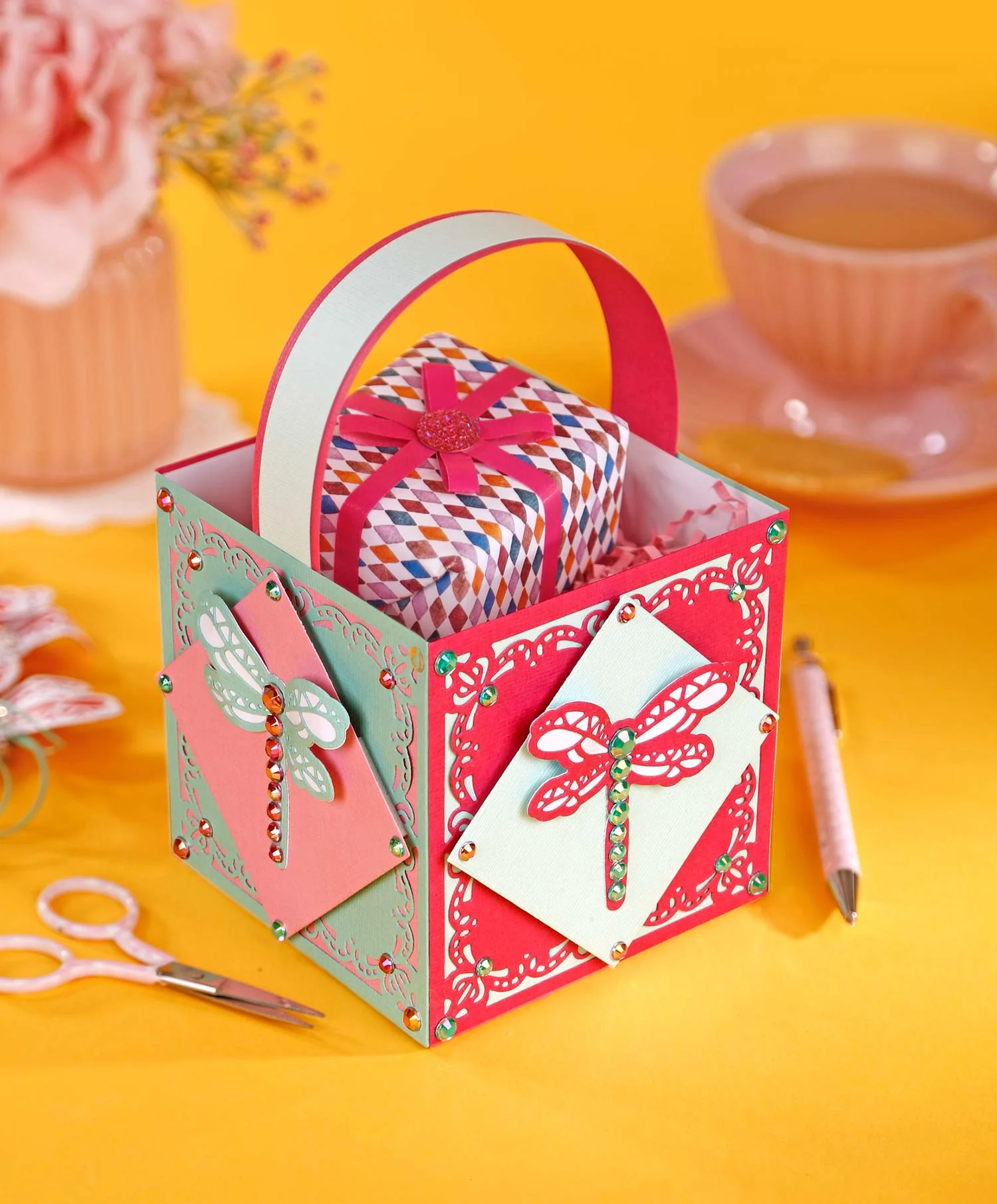 Die-Cutting Essentials Magazine #142 - Image 12