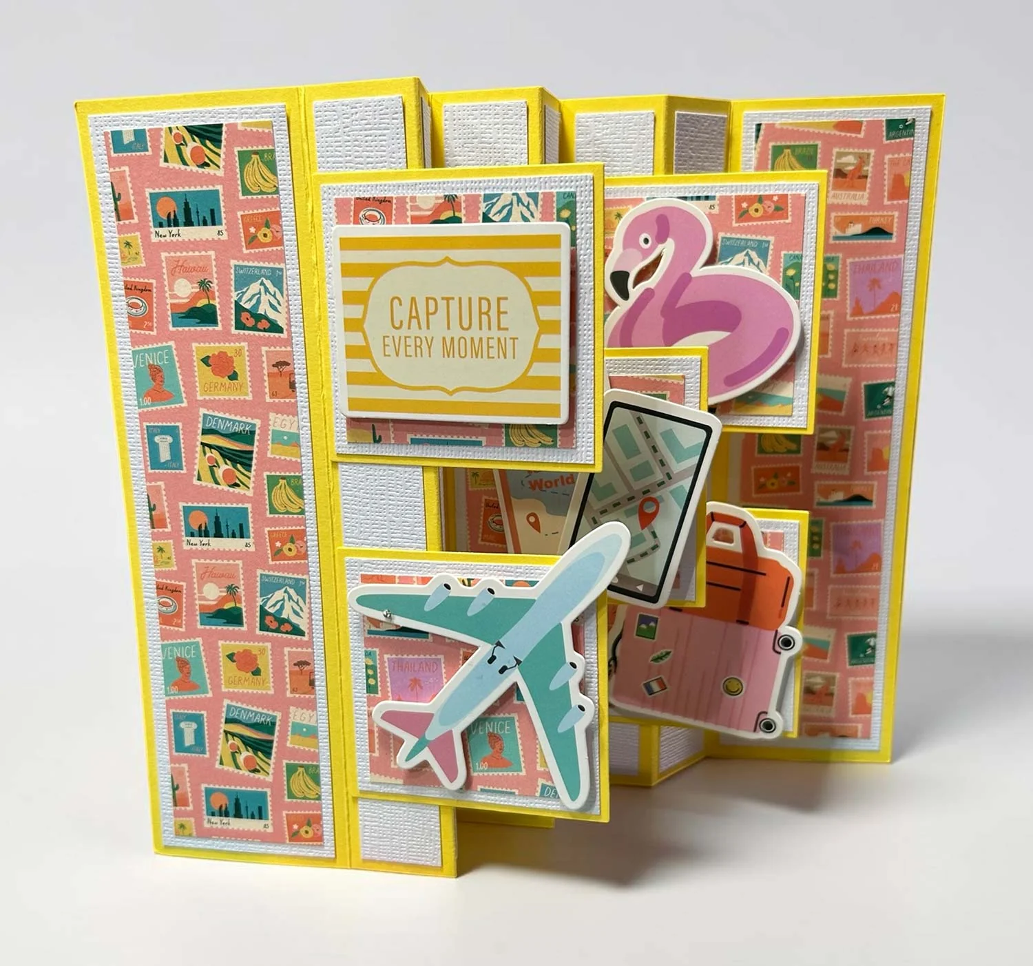 Made to Surprise 8'' x 8'' Project Pack Making Memories | Circular Waterfold - Image 3