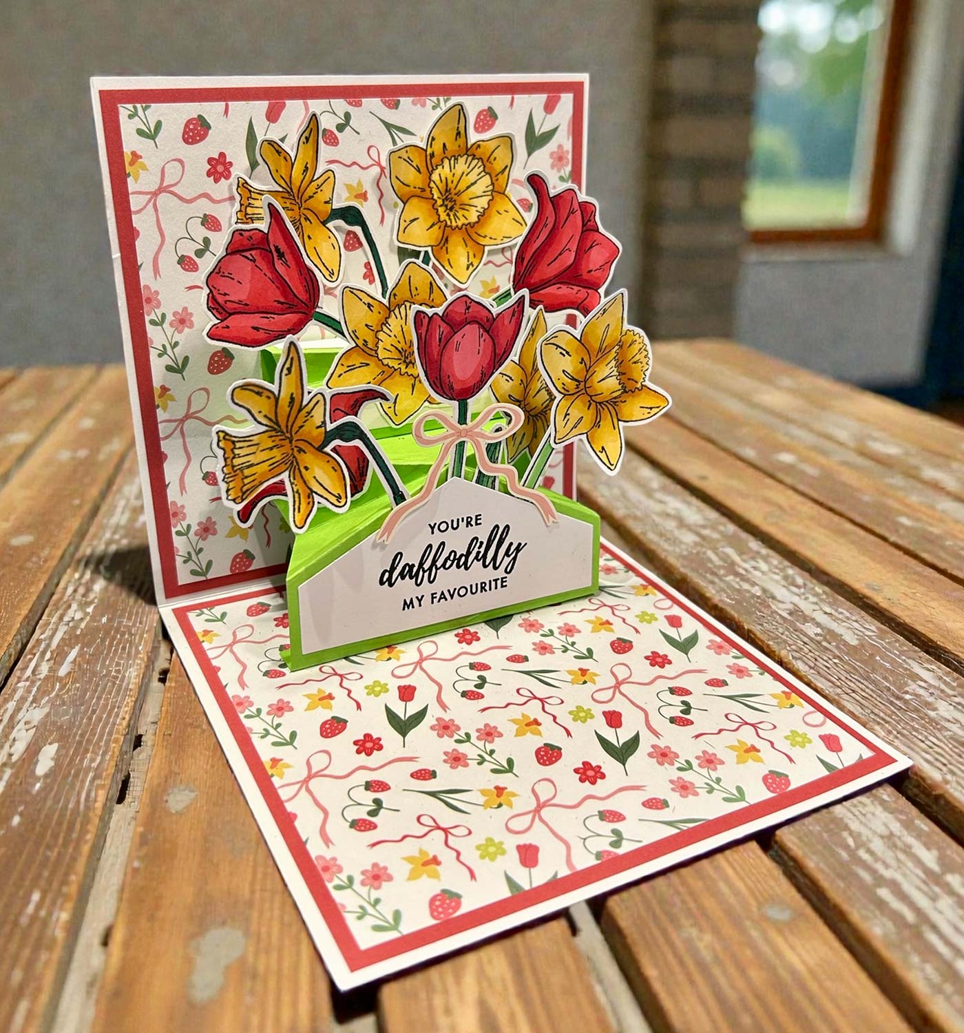 Made to Surprise A5 Stamp and Die Large Daffodil | Bloomin' Wonderful - Image 2